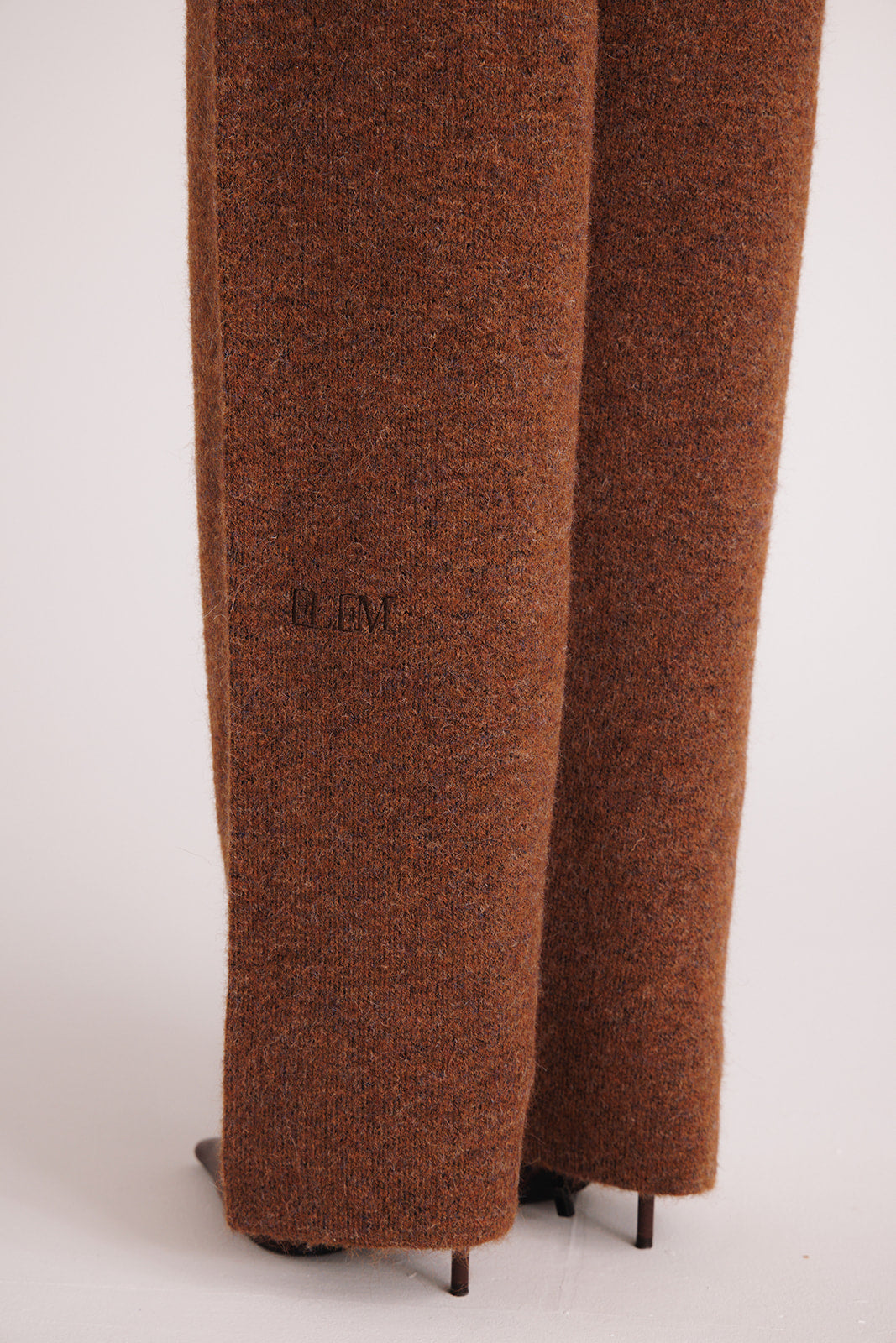 the essential knit trousers